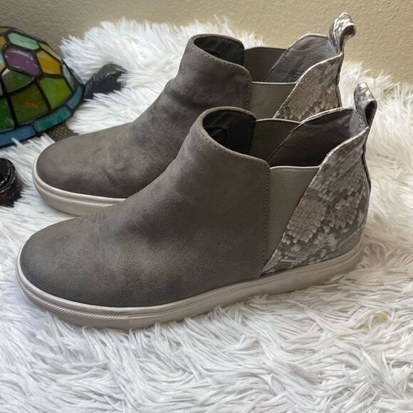 Steve Madden Sz 7 Cayden Women's Wedge High Top Sneaker Gray - Picture 1 of 8
